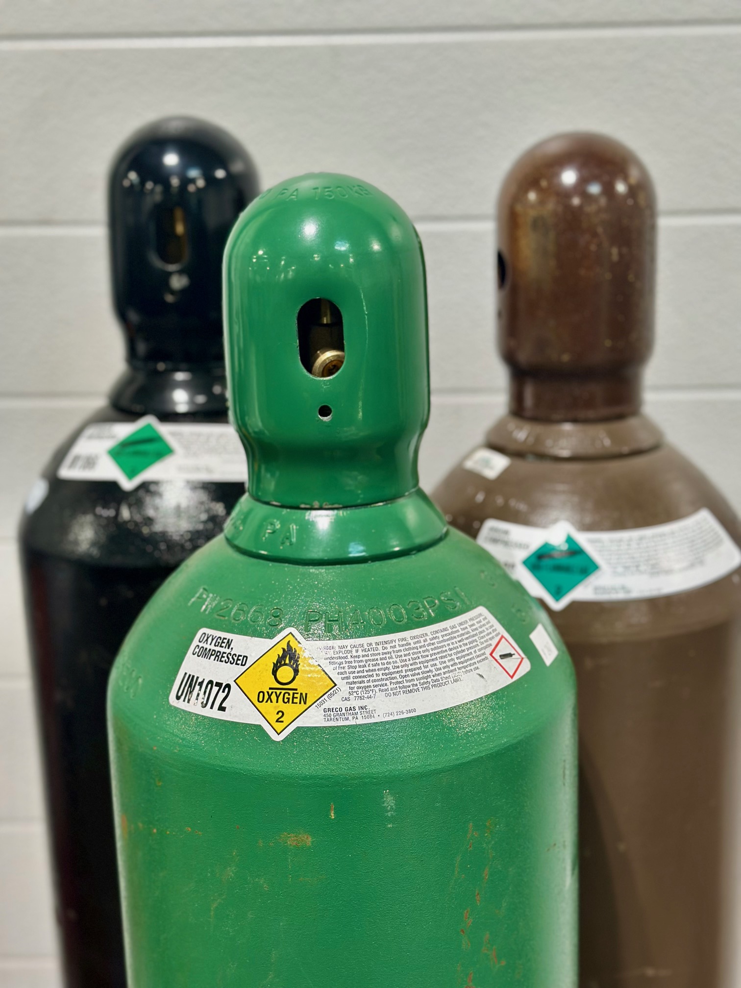 The Top 3 Industrial Gases Every Welding Shop Needs